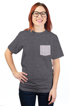 Load image into Gallery viewer, Women&#39;s Heather Grey S/S T-shirt || White-P Pocket